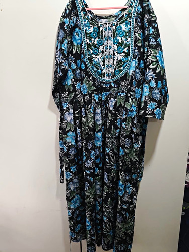 Black blue floral embroidered - blue,